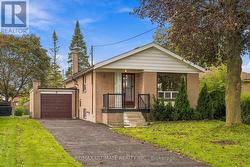 4 MORAY PLACE Toronto, ON M1R 2E2