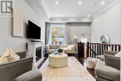 51 ST PAUL STREET Toronto, ON M5A 3H2