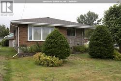 382 Doncaster RD Sault Ste. Marie, ON P6C 2V2