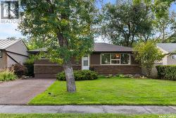 609 18th AVENUE E  Regina, SK S4N 1E6