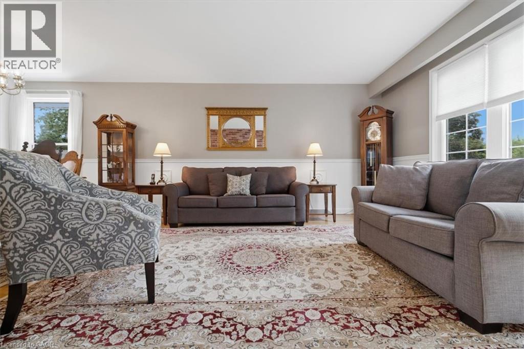 343 Duncombe Drive, Burlington, ON