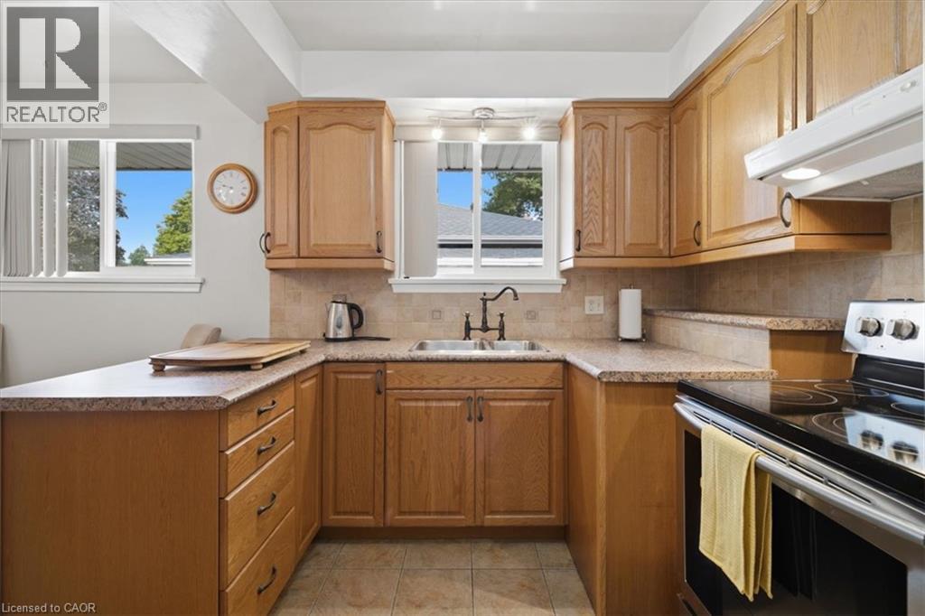 343 Duncombe Drive, Burlington, ON