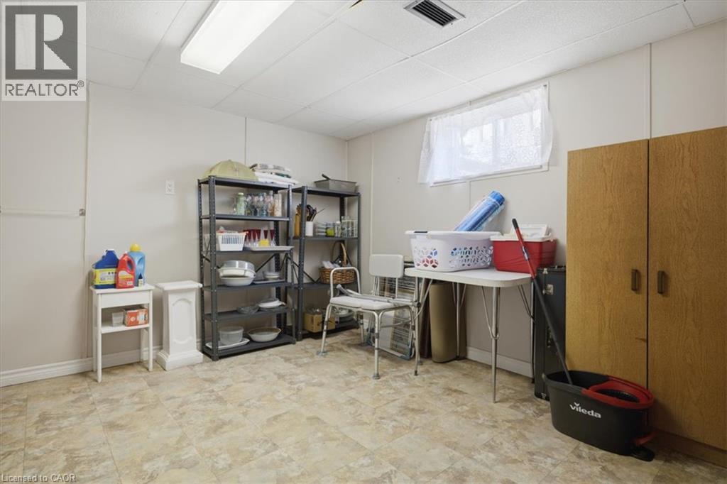 343 Duncombe Drive, Burlington, ON
