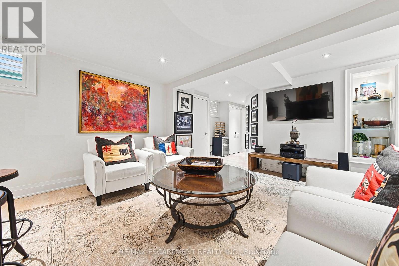 794 Falcon Boulevard, Burlington, ON