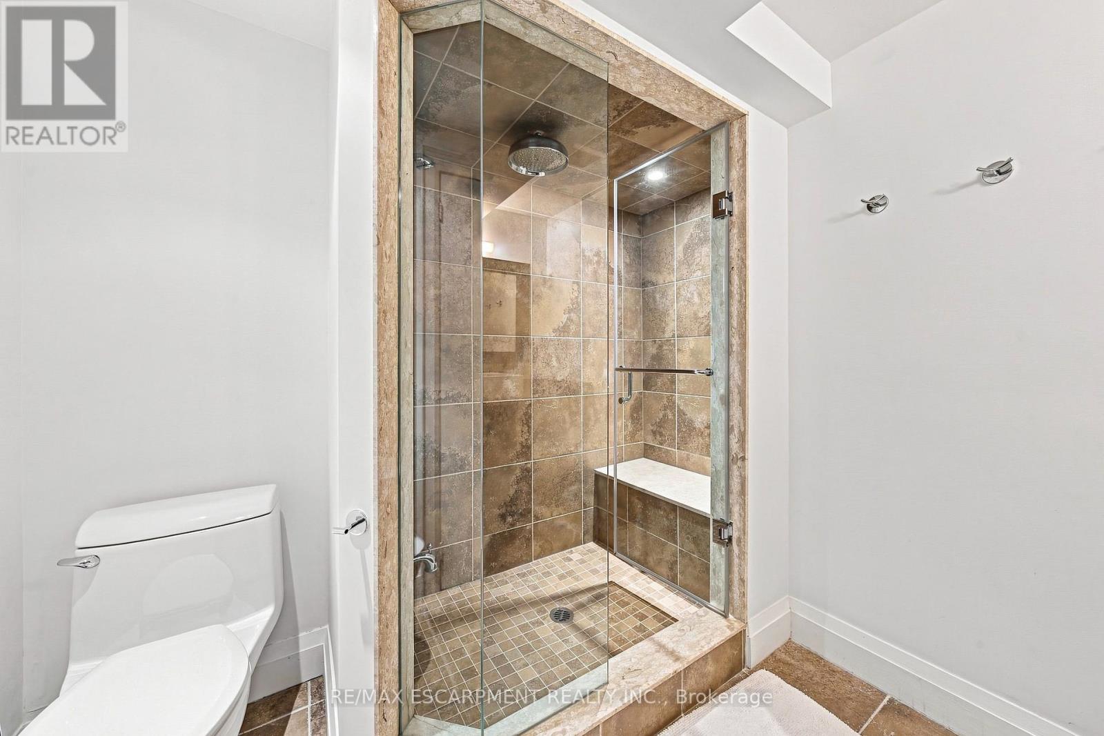 794 Falcon Boulevard, Burlington, ON