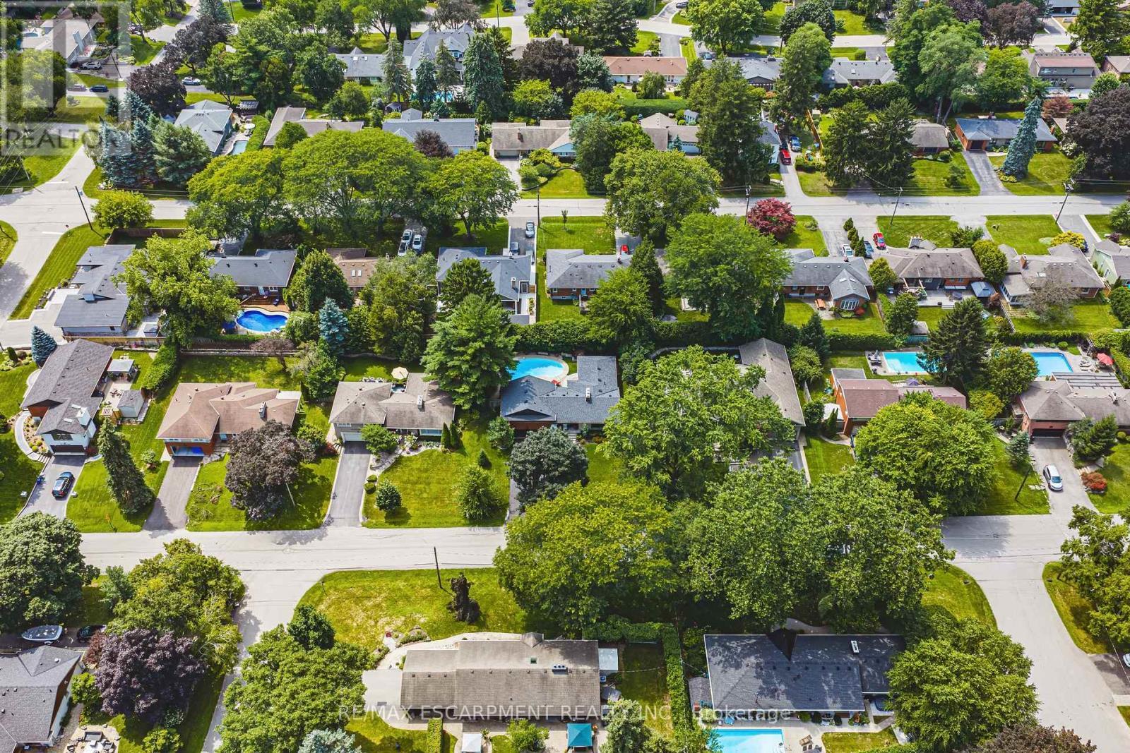 794 Falcon Boulevard, Burlington, ON