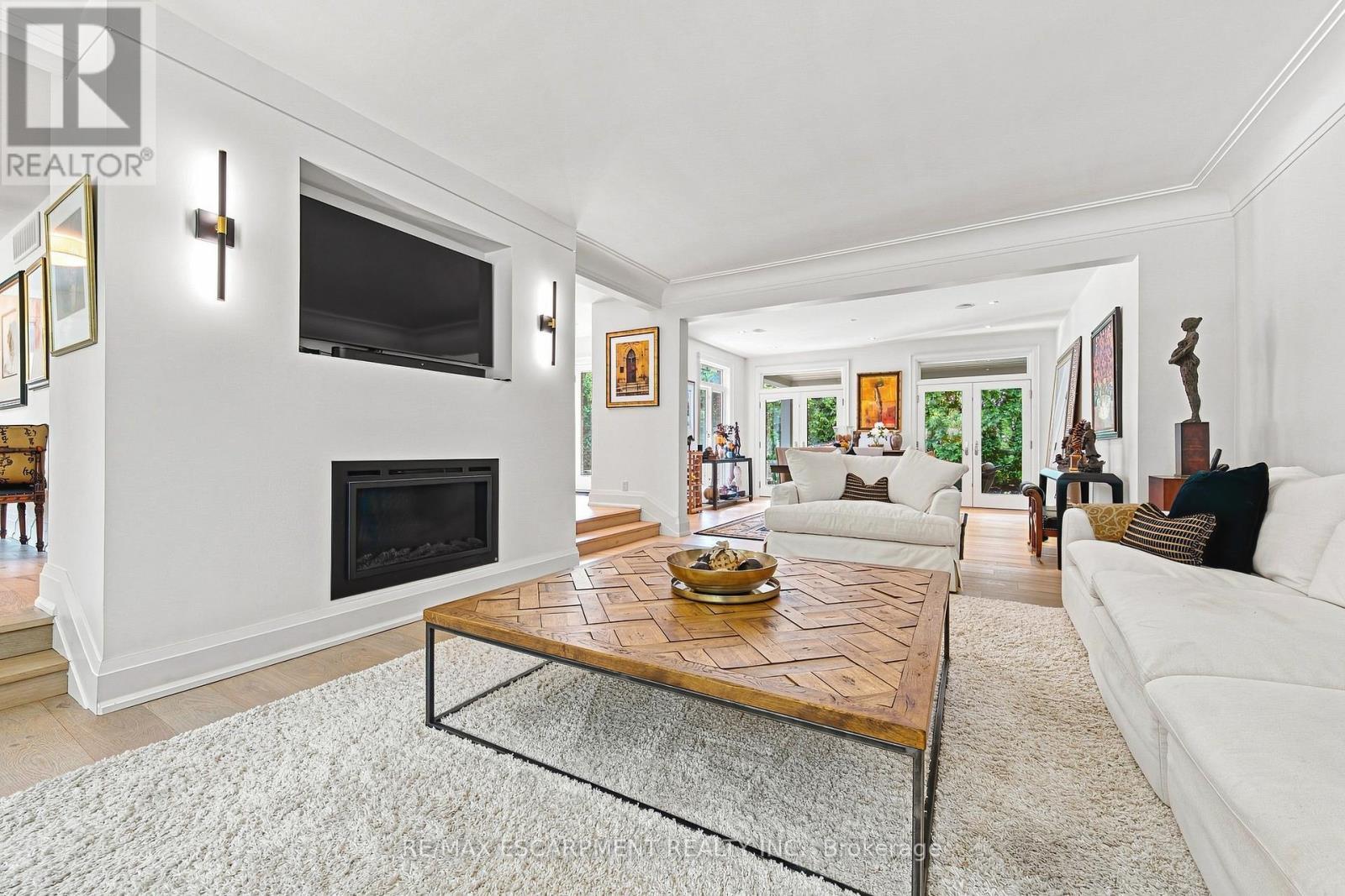 794 Falcon Boulevard, Burlington, ON