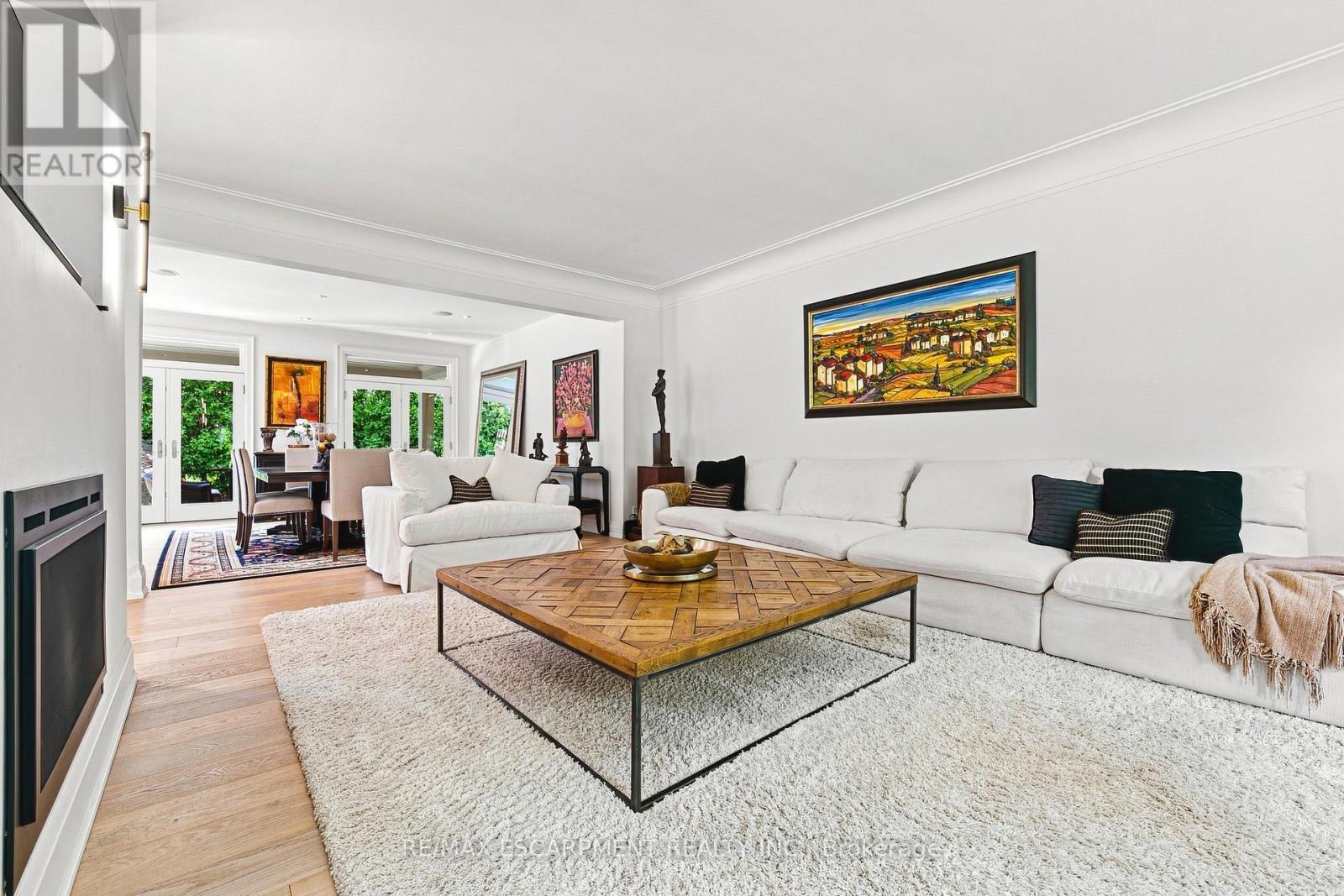 794 Falcon Boulevard, Burlington, ON