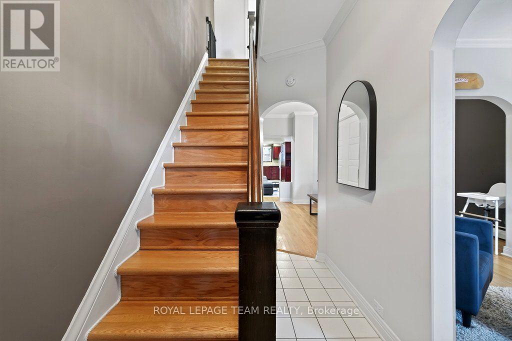 249 Hinchey Avenue, Ottawa, ON
