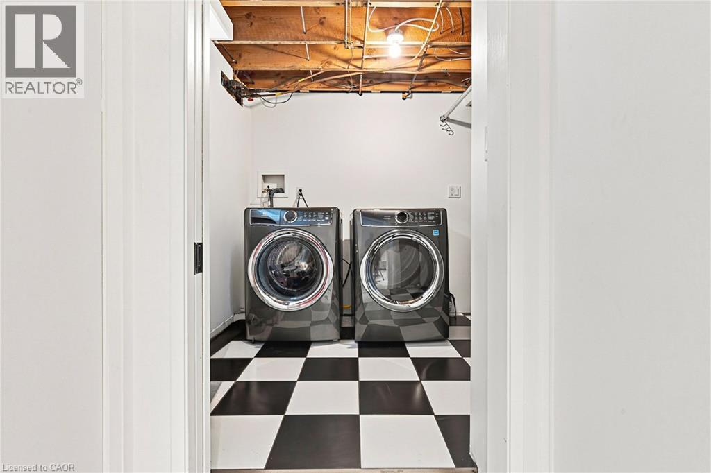 794 Falcon Boulevard, Burlington, ON
