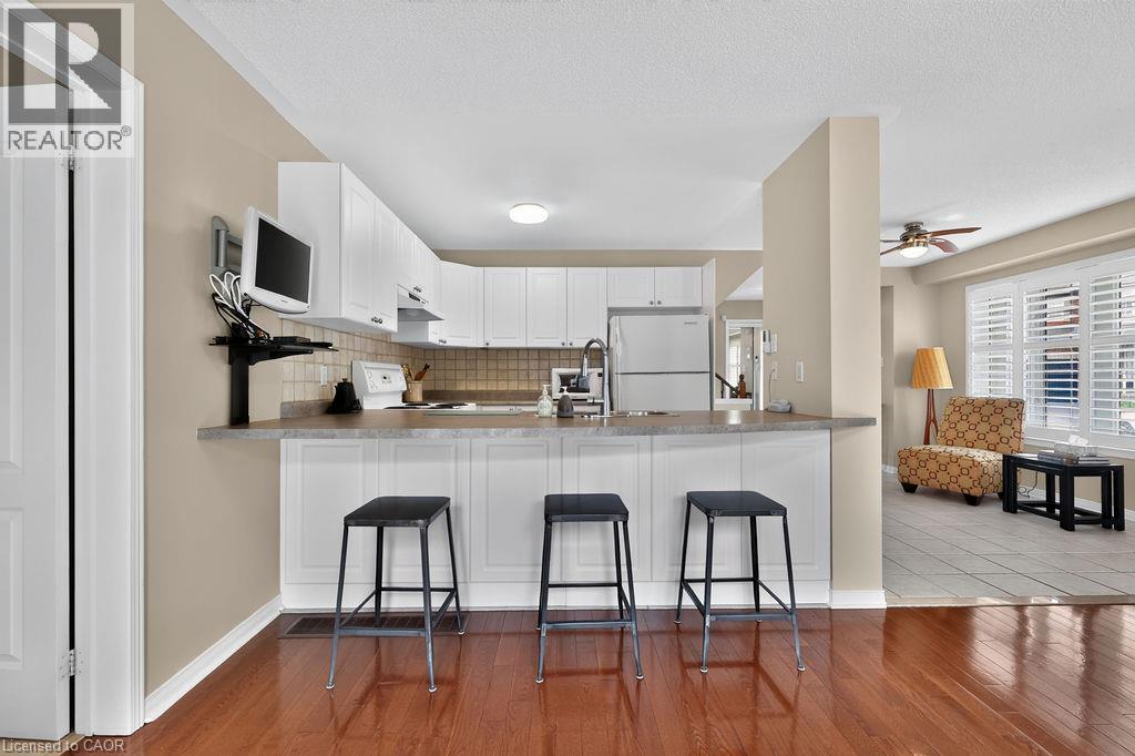 2261 Seton Crescent, Burlington, ON