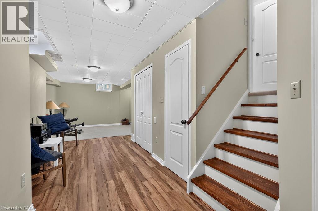 2261 Seton Crescent, Burlington, ON