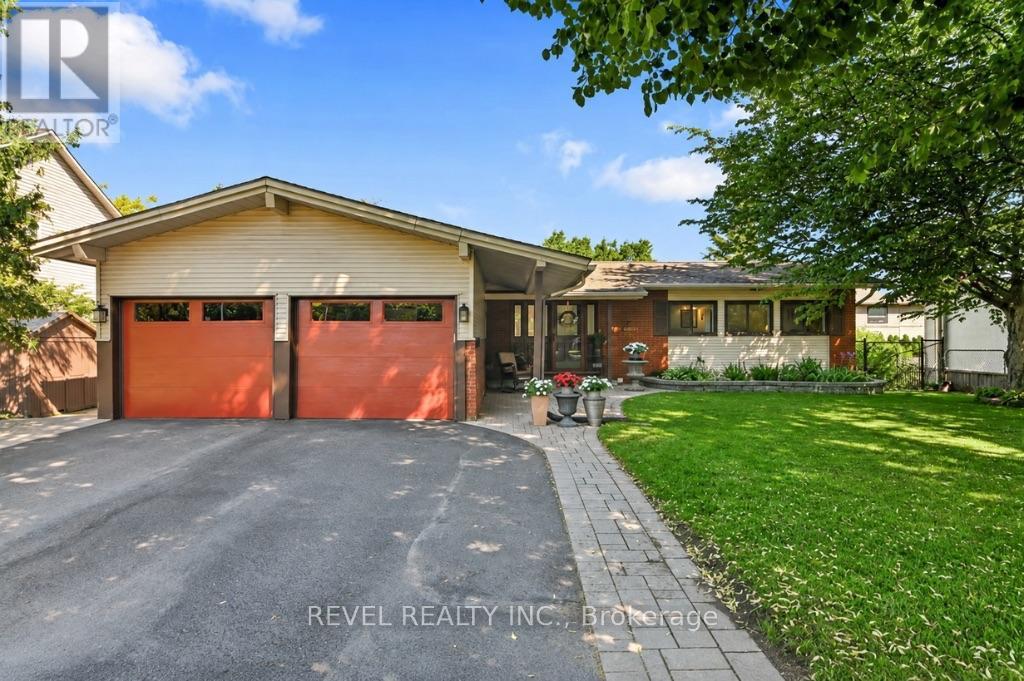 Multi-generational living without compromise - 2555 Regina Street, Ottawa, ON