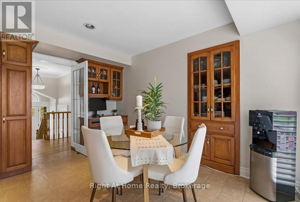 1252 Britannia Road, Burlington, ON