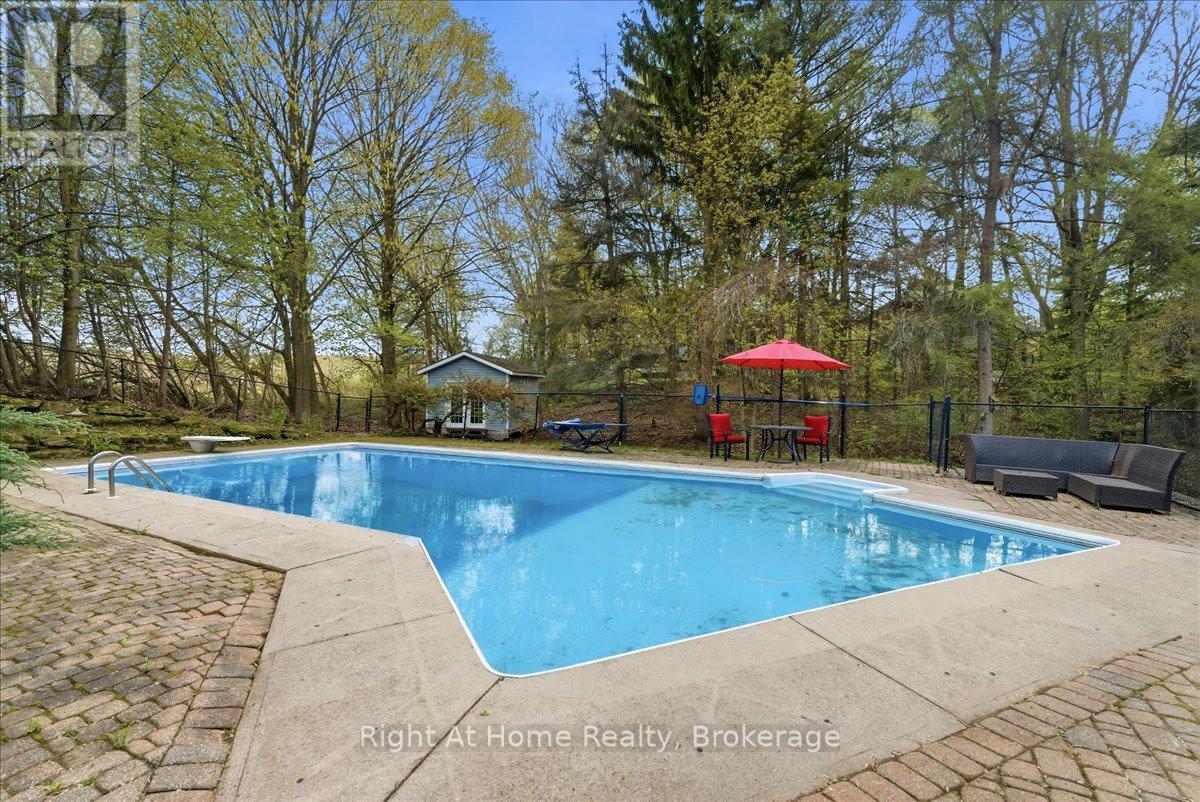 1252 Britannia Road, Burlington, ON