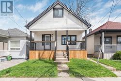 297 BRITANNIA AVENUE  Hamilton, ON L8H 1Y2
