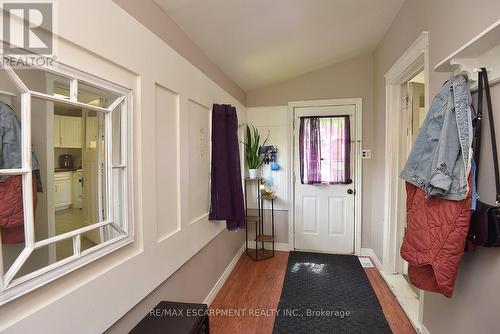 56 Barons Avenue N, Hamilton, ON 