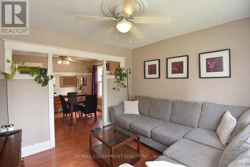 56 Barons Avenue N, Hamilton, ON 