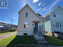 128 CUMMING STREET Thunder Bay (East End), ON P7C 1N7