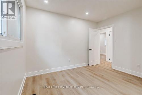 63 Hardale Crescent, Hamilton, ON 