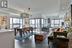 1309 - 88 SCOTT STREET Toronto, ON M5E 0A9