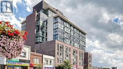 404 - 2055 DANFORTH AVENUE Toronto, ON M4C 1J8