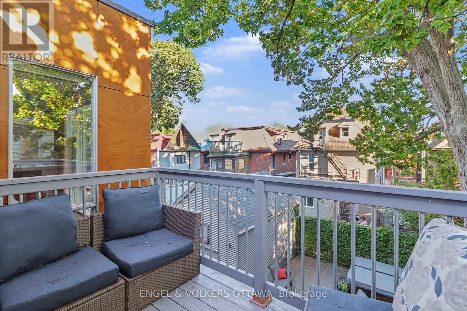 26 Melgund Avenue, Ottawa, ON