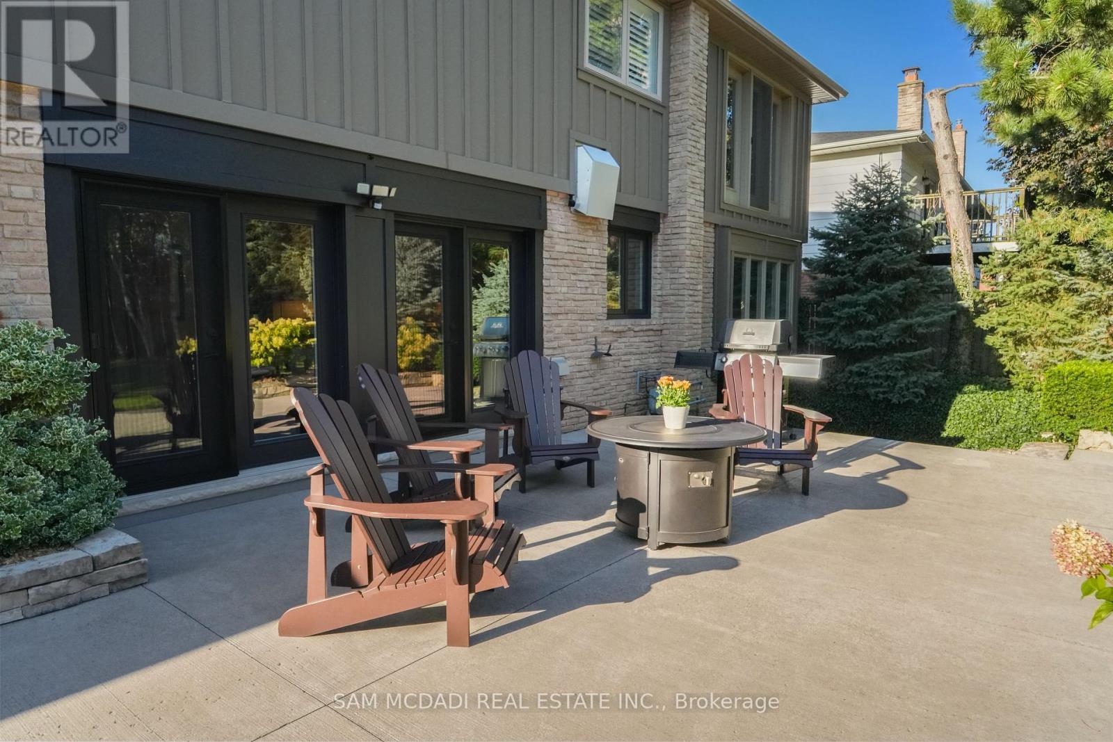 21 Kenninghall Boulevard, Mississauga, ON