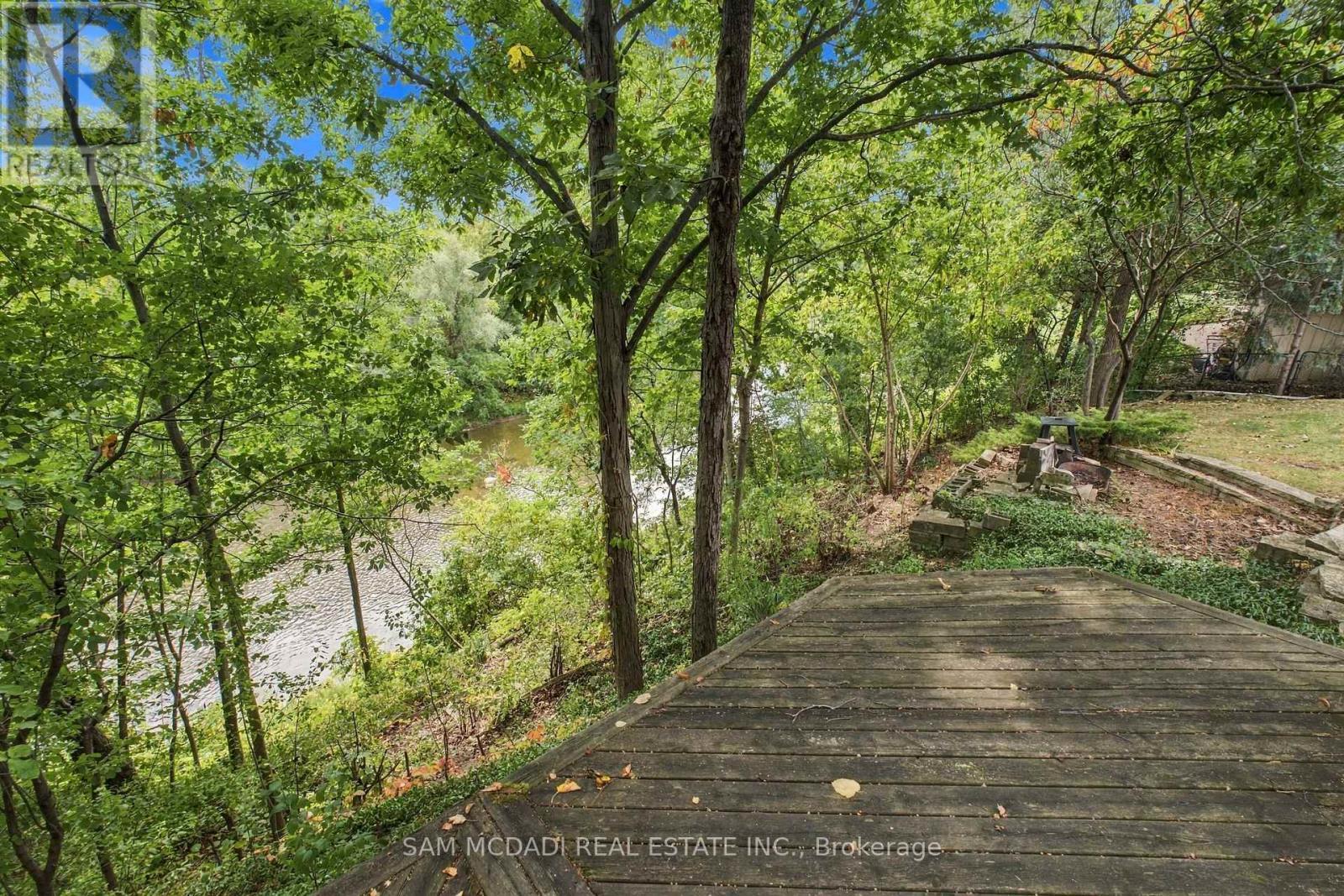21 Kenninghall Boulevard, Mississauga, ON