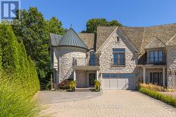 6399 PINESTONE ROAD Niagara Falls (Stamford), ON L2J 4L1