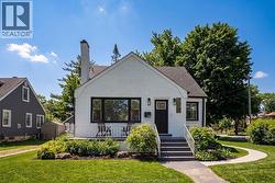 7529 ST ROSE AVENUE Windsor, ON N8S 1Y6