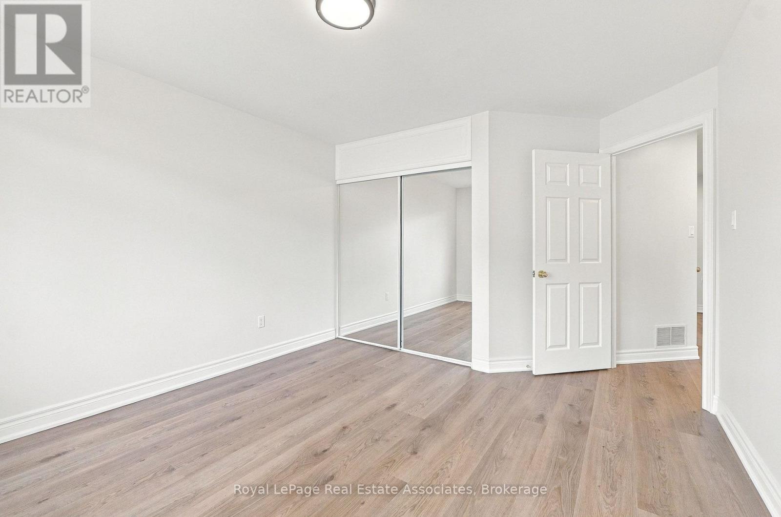 1107 Upper Village Drive, Mississauga, ON