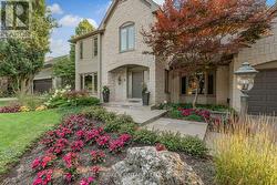 9 FLANDERS DRIVE Hamilton, ON L8B 0G6