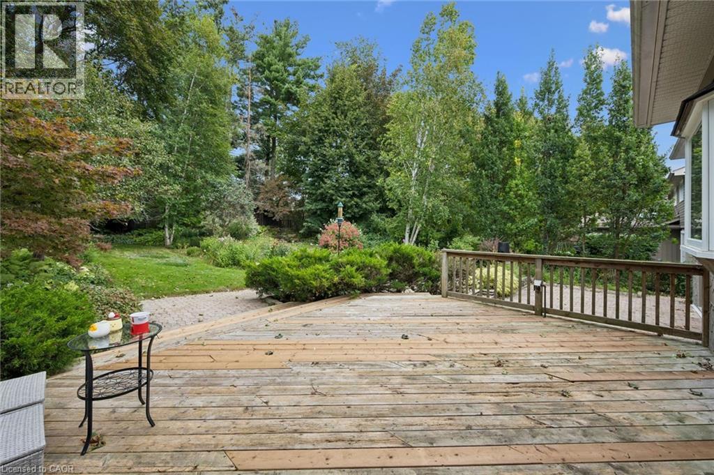 Expansive wood deck with wood railing - 334 Coleridge Drive, Waterloo, ON