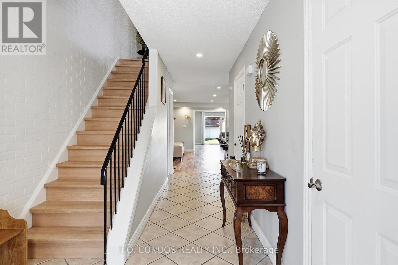 2843 Arvida Circle, Mississauga, ON