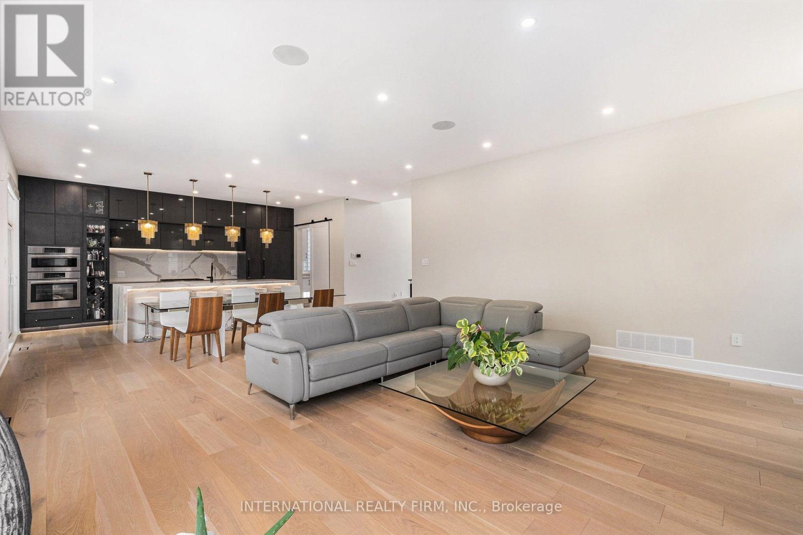 79 Boyce Avenue, Ottawa, ON
