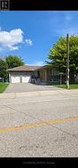 2543 RUGBY ROAD Mississauga, ON L5B 1T1