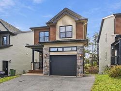 15 Bristolton Avenue Bedford, NS B4B 0Z4