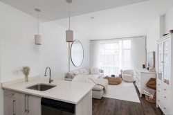 #1008-1090 Johnson St Victoria, BC V8V 0B3
