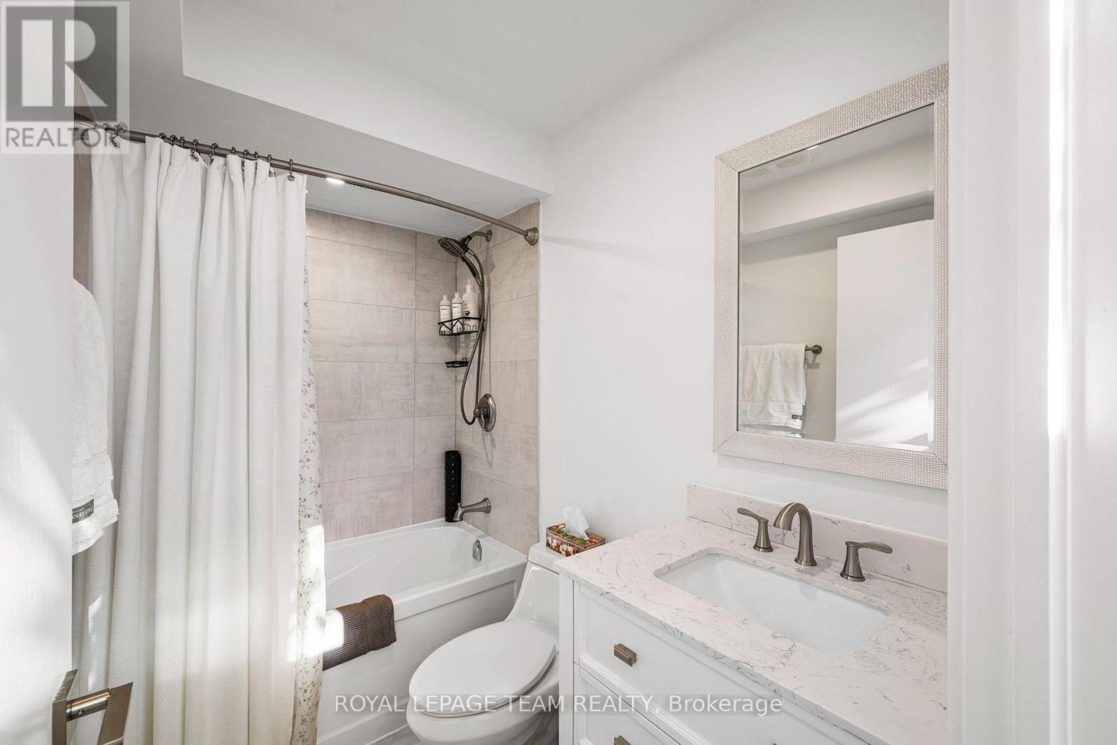 53 Merton Street, Ottawa, ON