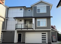 #108-946 Jenkins Ave Langford, BC V9B 2N7