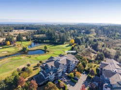 #524-3666 Royal Vista Way Courtenay, BC V9N 9X8