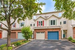 15 PROVENDER AVENUE Ottawa, ON K1K 4N3