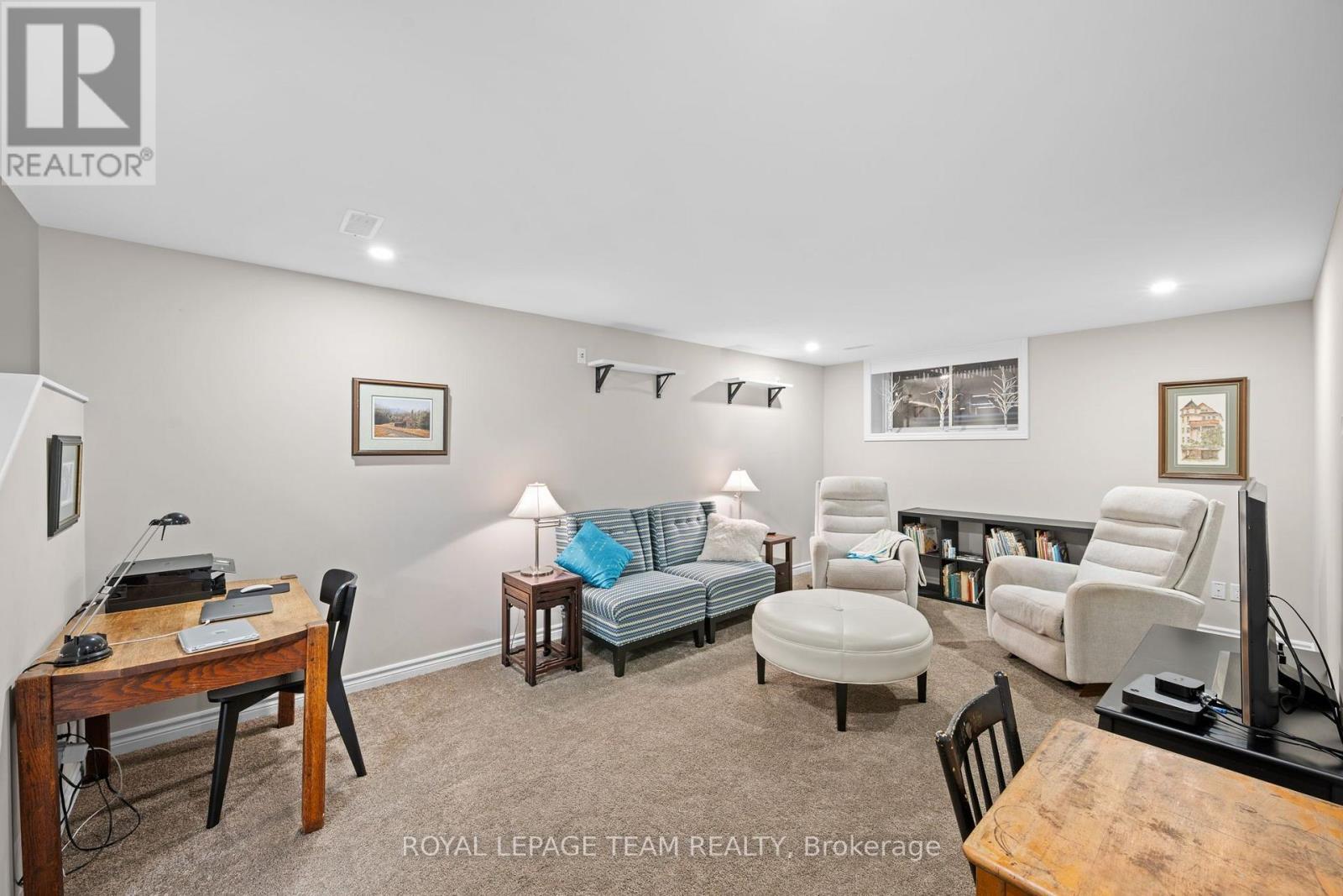 249 Kimpton Drive, Ottawa, ON