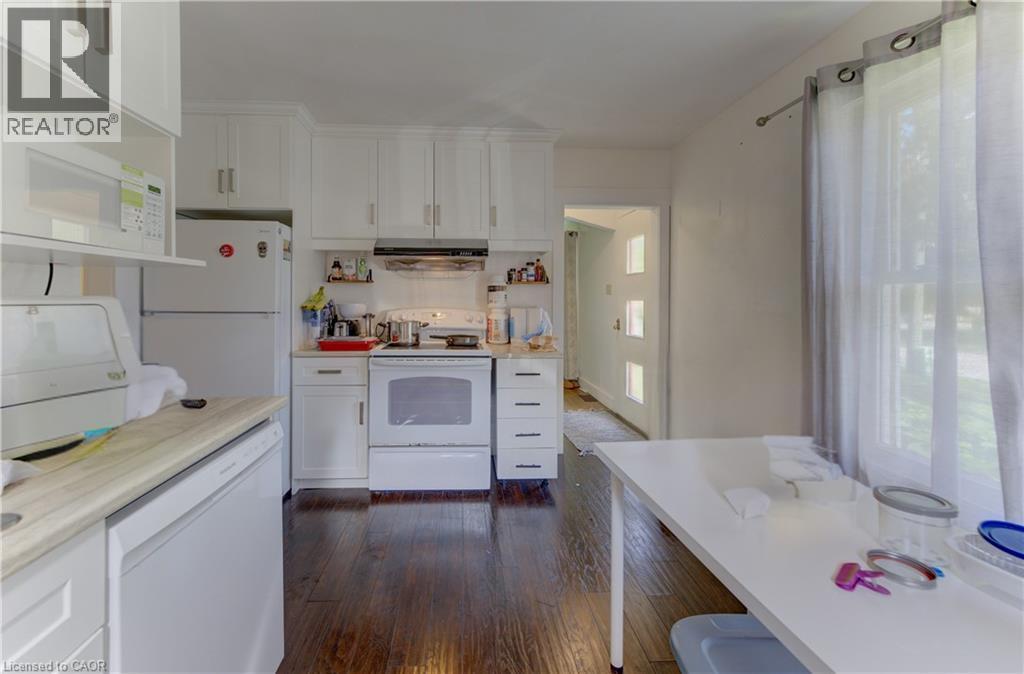 49 Dietz Avenue S, Waterloo, ON