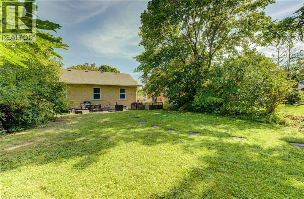 49 Dietz Avenue S, Waterloo, ON