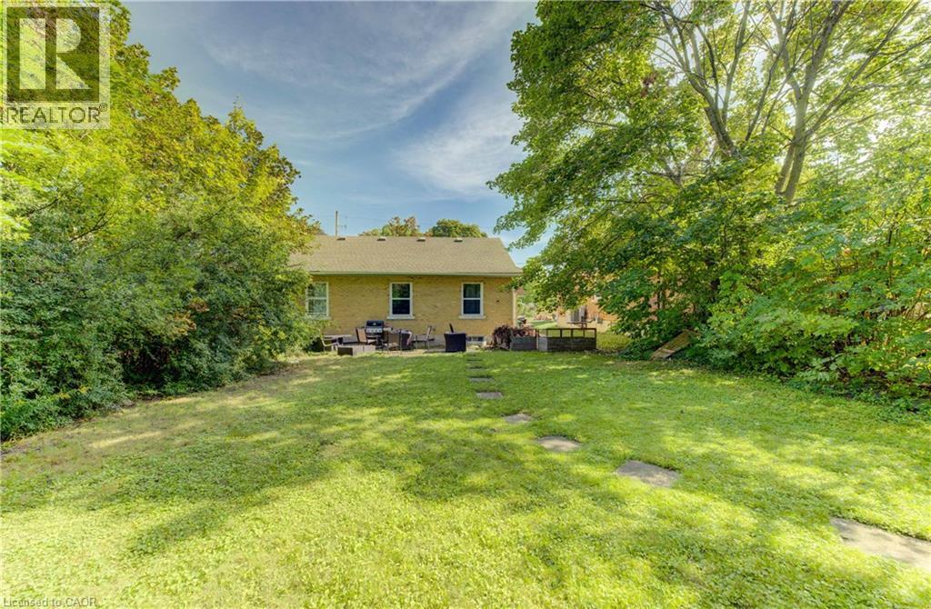 49 Dietz Avenue S, Waterloo, ON