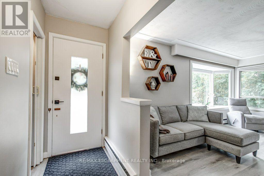 56 Barton Street, Hamilton, ON