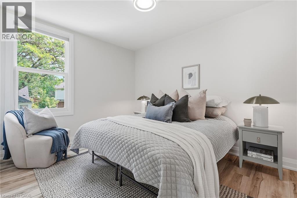 117 West 5Th Street, Hamilton, ON