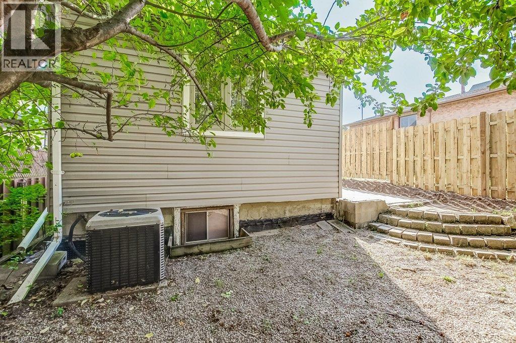 533 Catharine Street N, Hamilton, ON
